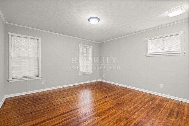 Building Photo - GORGEOUS HOME LOCATED IN RALEIGH NEAR CRAIGMONT DR!!! SECTION 8 WELCOMED!!!