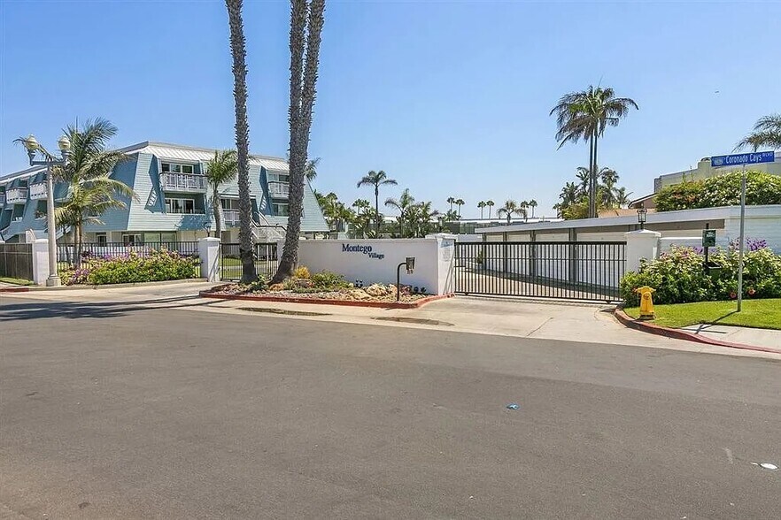 Building Photo - 74 Montego Ct