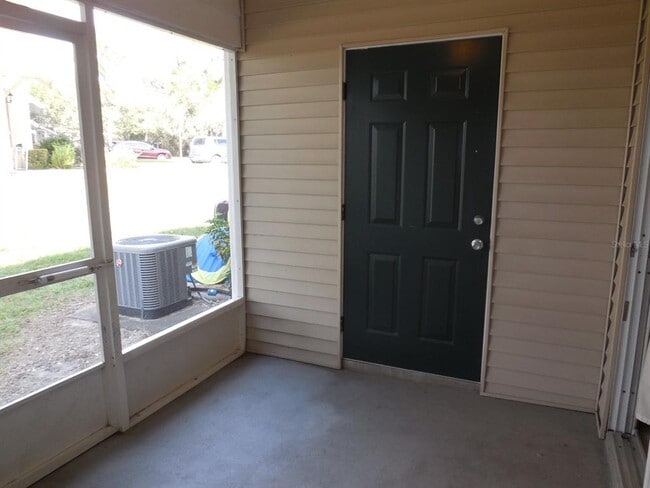 Building Photo - 4107 Plantation Cove Dr