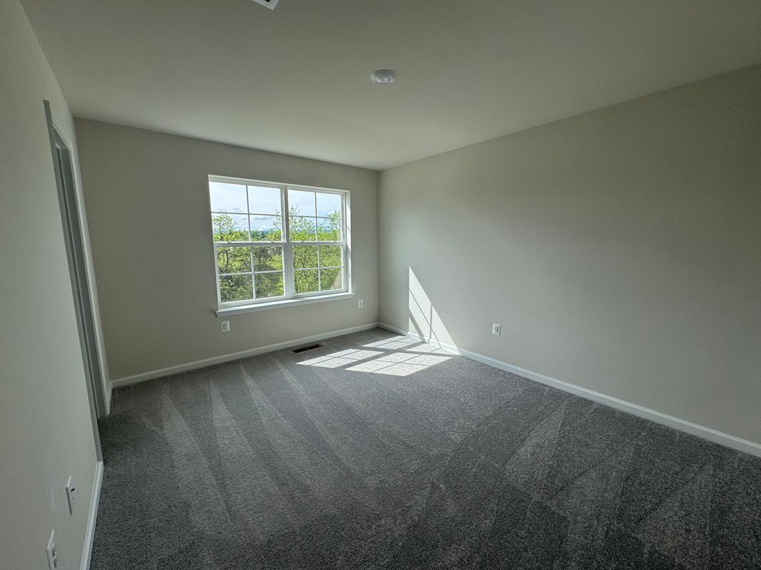 Building Photo - 57 Gray Silver Rd