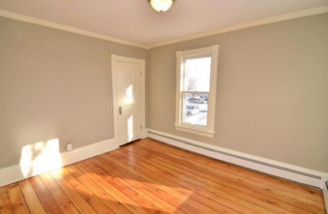 Building Photo - 237 W Forbes Ave