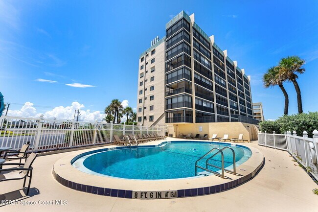 Building Photo - 1125 Jimmy Buffett Mem Hwy