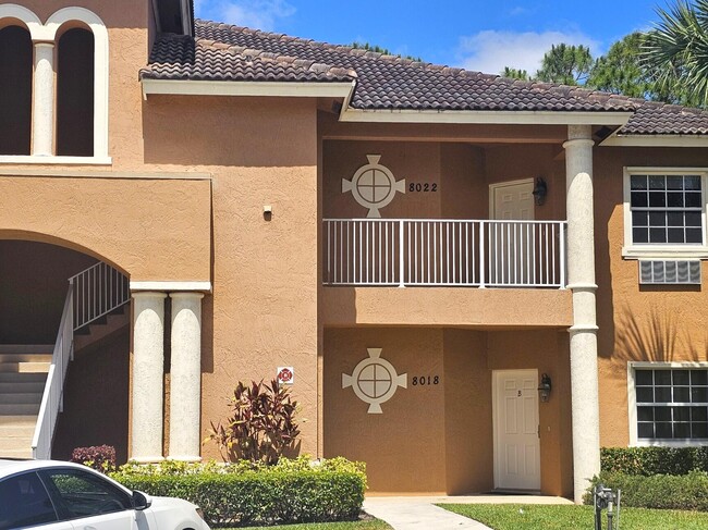 Building Photo - 8022 Carnoustie Pl