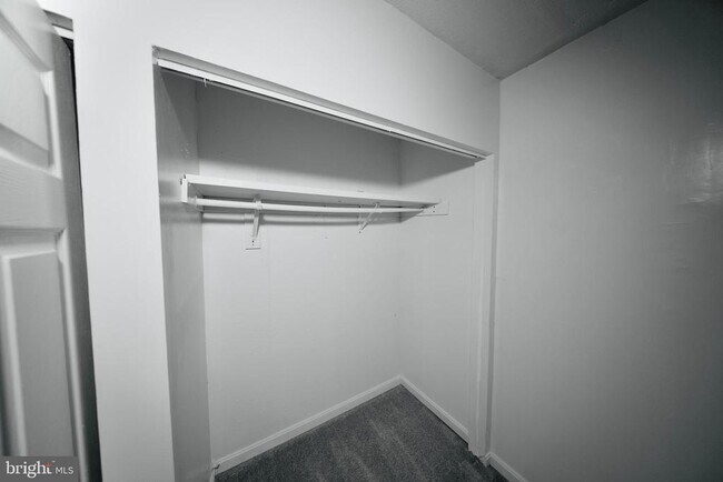 Building Photo - 3308 Heidi Ln