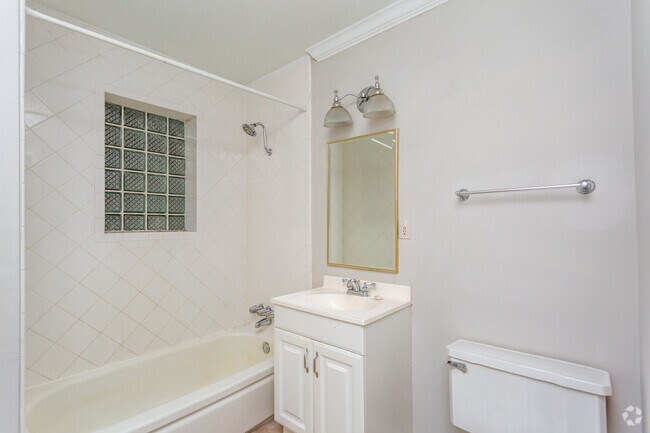 Bathroom - 3620 Garrott