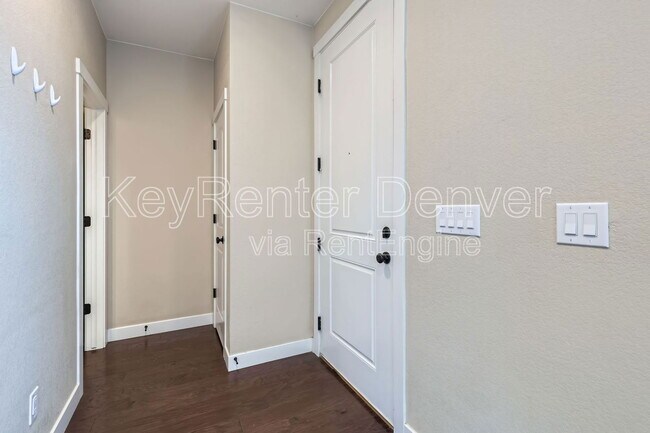 Building Photo - 2347 W 165th Ln