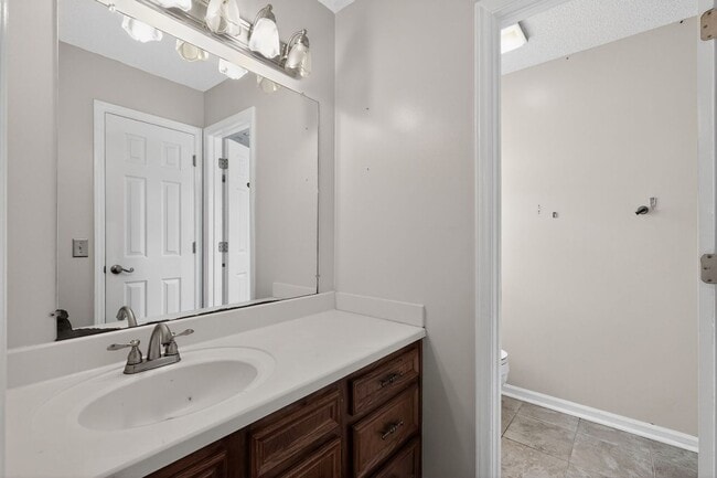 Building Photo - 1186 Stixfield Ct