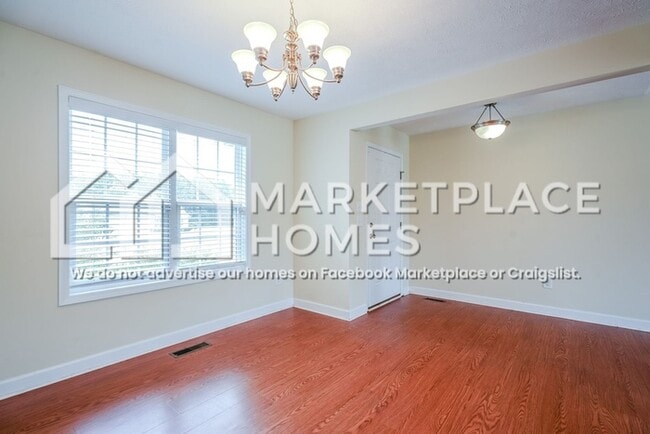 Building Photo - 510 Tyner Ave