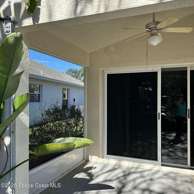 Building Photo - 1281 Rock Springs Dr