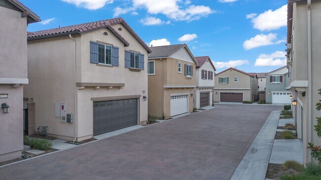 Building Photo - 16162 Juno Way