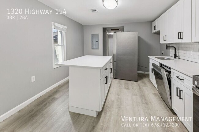 Building Photo - 1320 GA-154