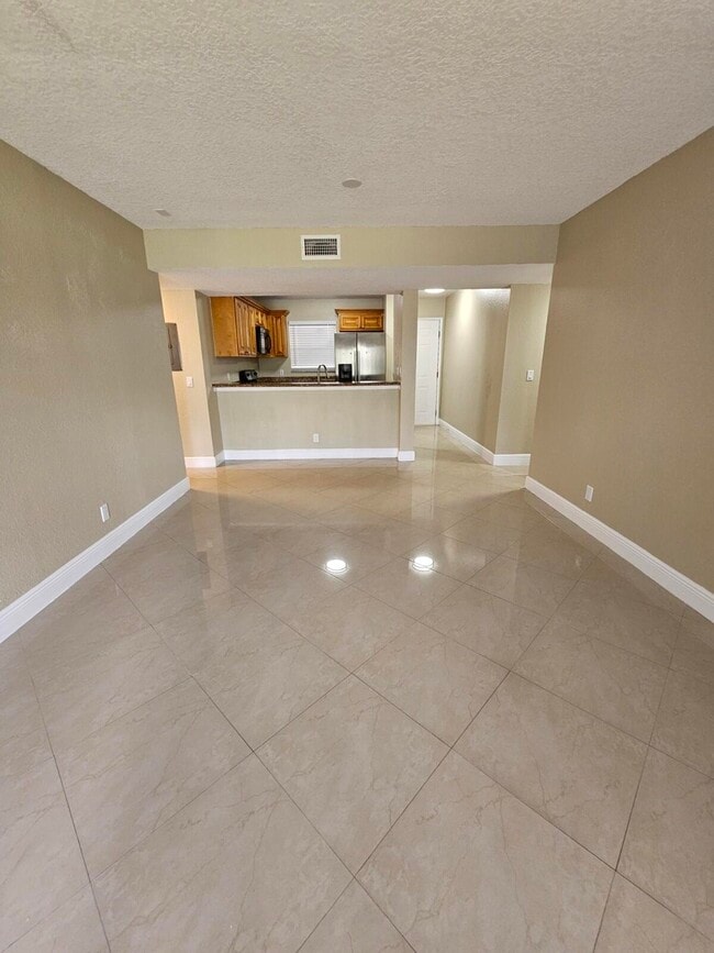 Building Photo - 1440 Windorah Way