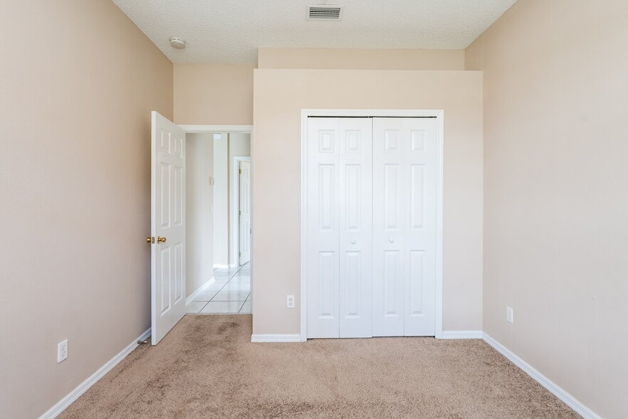 Building Photo - 2944 Cedena Cove St