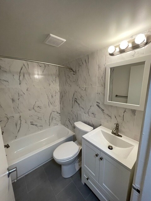 Building Photo - 116 E Montgomery Ave