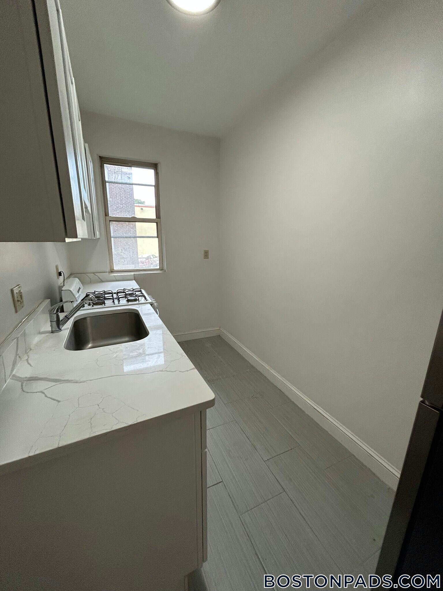 Building Photo - 11 Scottfield Rd