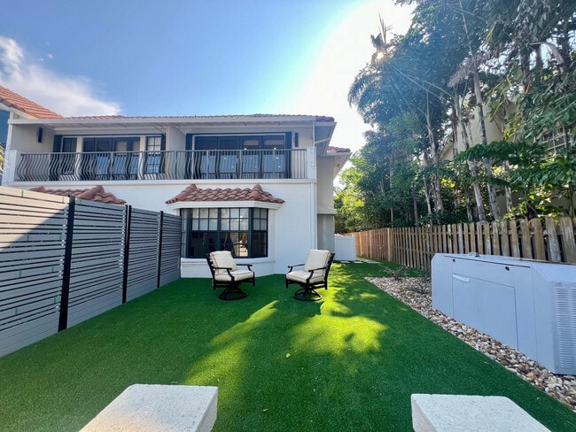 Building Photo - 616 3rd Key Dr