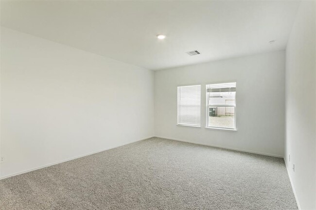 Building Photo - 5602 Sycamore Glen Dr