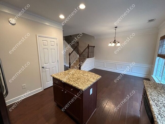 Building Photo - 2171 Weldonberry Dr
