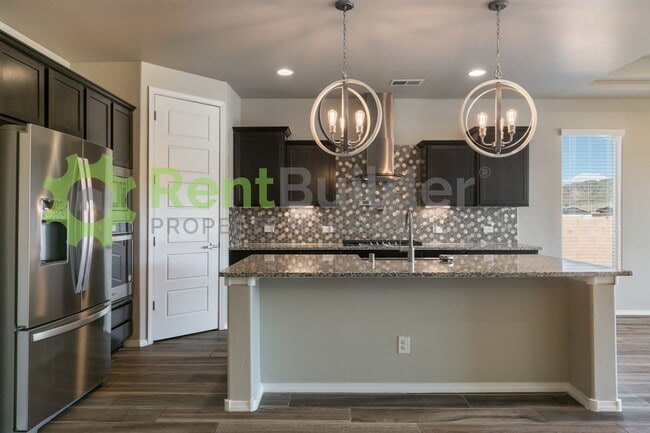 Building Photo - CALL US TODAY AT (505) 808-6467 TO SCHEDUL...