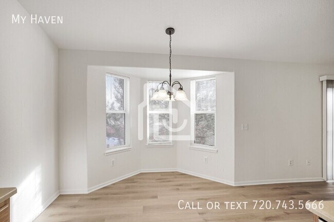 Building Photo - 11620 W 62nd Pl