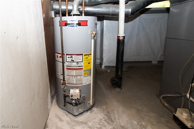 Building Photo - 29396 Detroit Rd