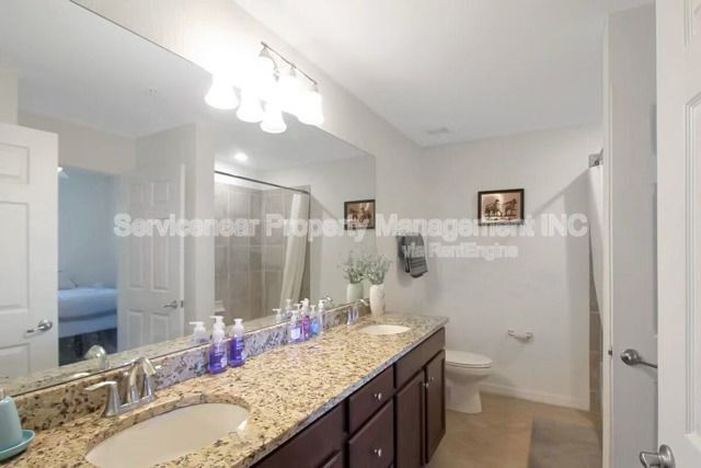 Building Photo - 17108 Vardon Ter
