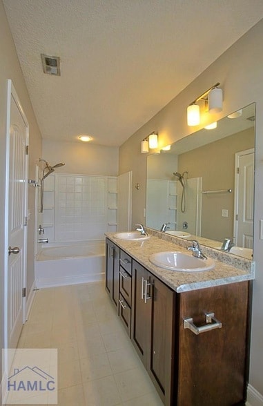 Building Photo - 1203 Cypress Fall Cir