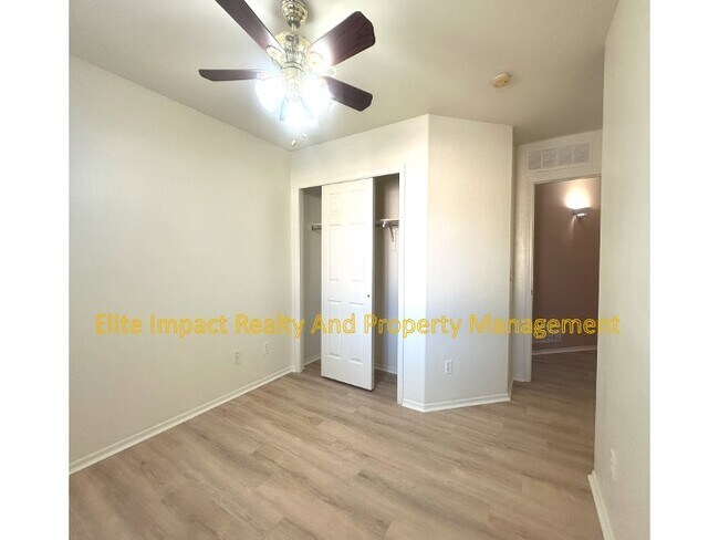 Building Photo - 8332 S Lost Mountain Rd