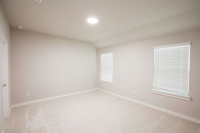 Building Photo - 610 Wild Goose Ln