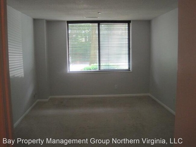 Building Photo - 2 br, 2 bath House - 3713 GEORGE MASON DR ...