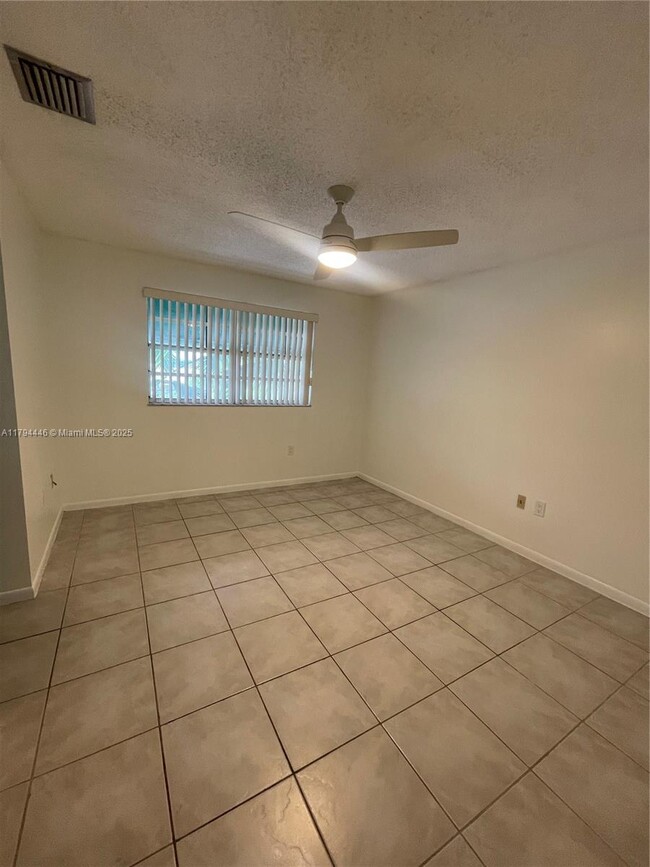 Building Photo - 12370 SW 52nd Pl