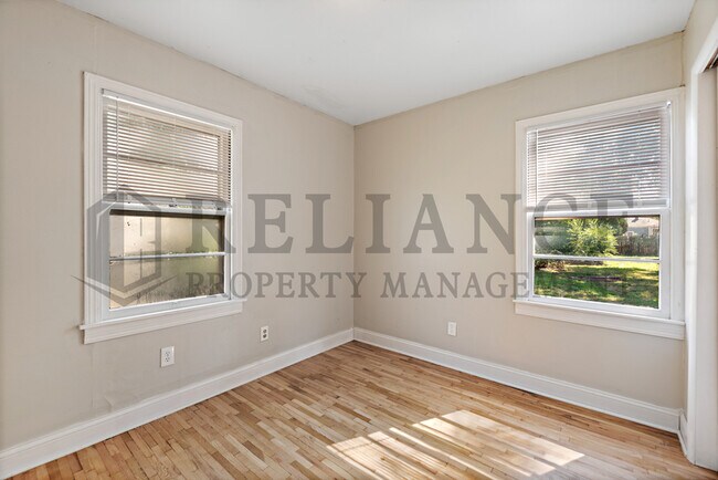 Building Photo - 1430 S Martinson St