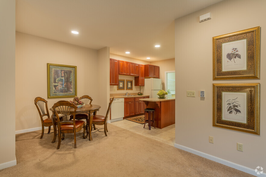 2BD 2BA 1,250 sq. ft. - Waterford Luxury Apartments & Villas