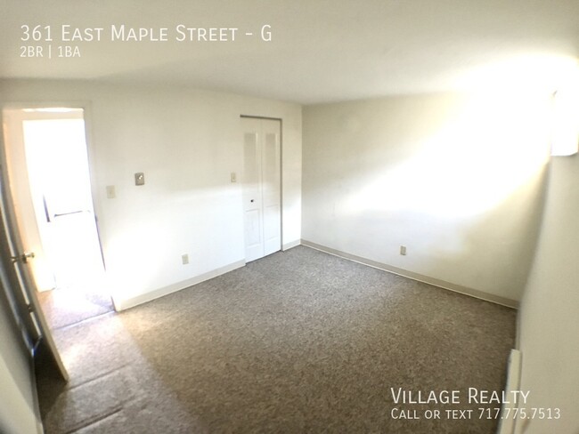 Building Photo - Affordably Priced 2-Bed with eat-in kitche...