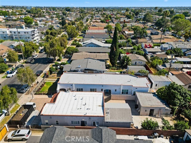 Building Photo - 4167 Denker Ave