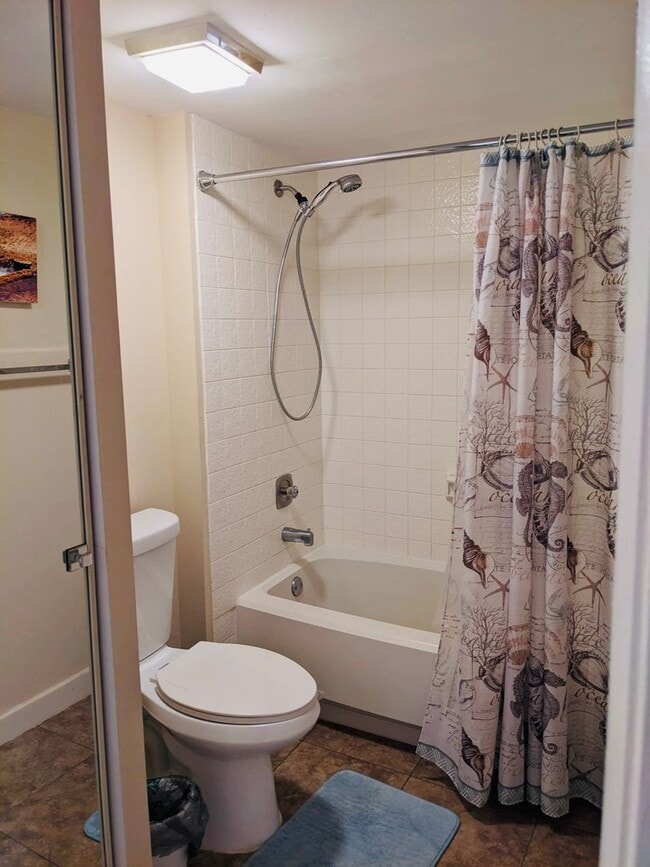 Building Photo - 2/2.5 Stuart Townhome near Intracoastal