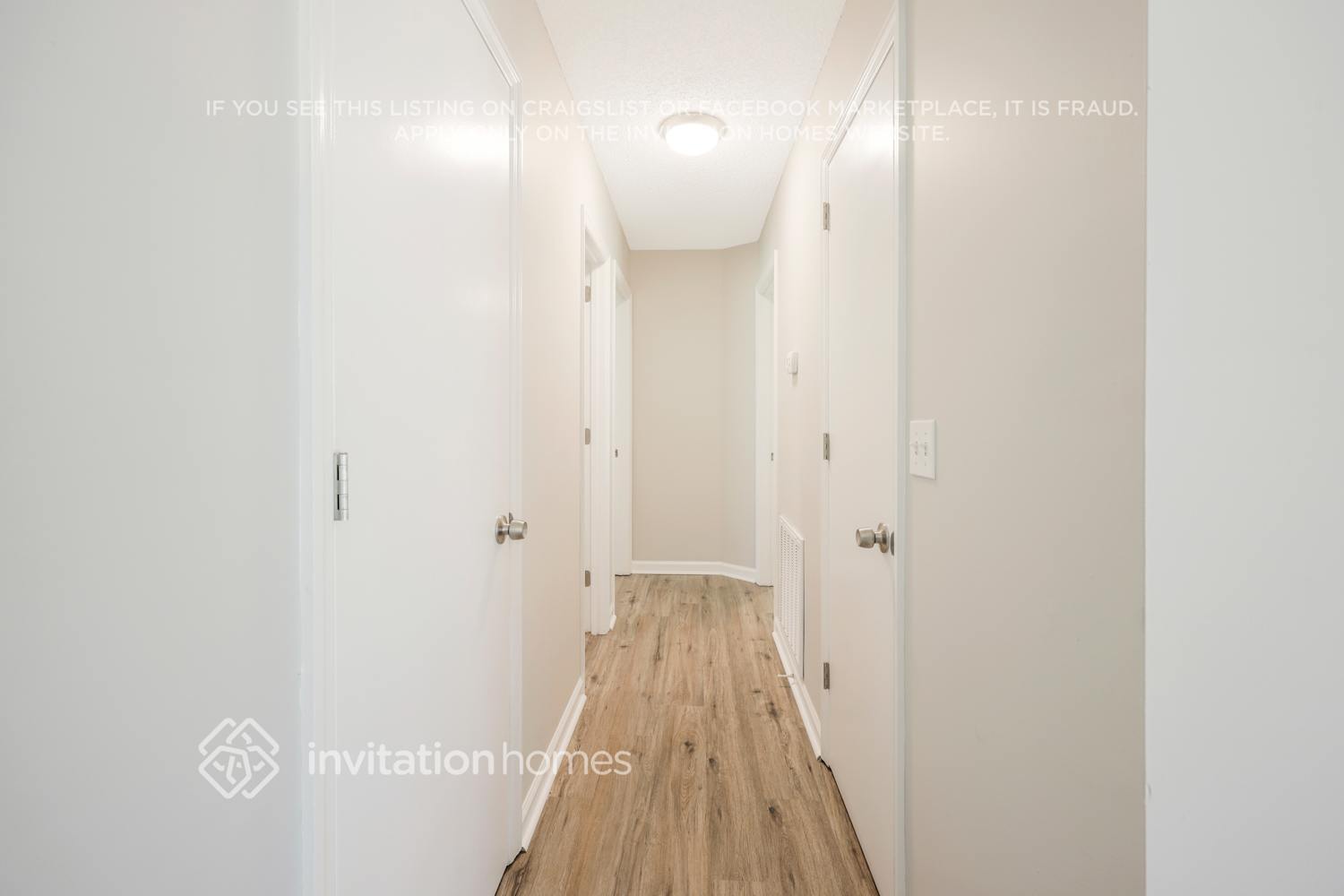 Building Photo - 1015 Rolling Meadow Dr