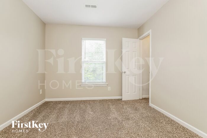 Building Photo - 307 Oferrell St