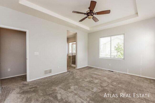 Building Photo - 7045 Wood Lily Dr