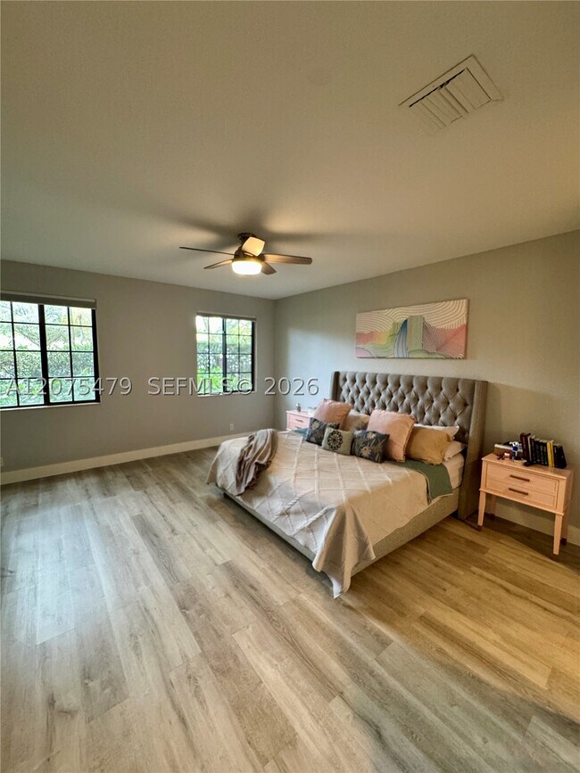 Building Photo - 2787 Center Ct Dr
