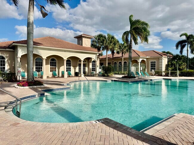 Building Photo - 6769 Heritage Grande