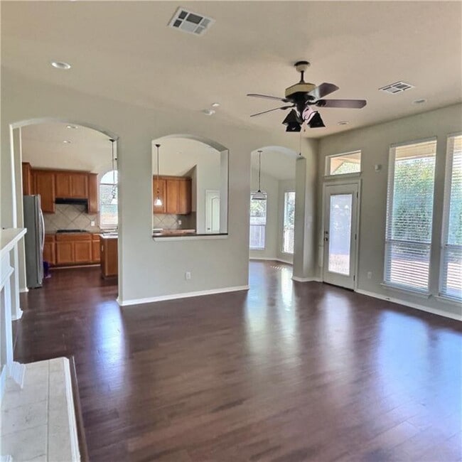 Building Photo - 2605 Shanty Creek Pl