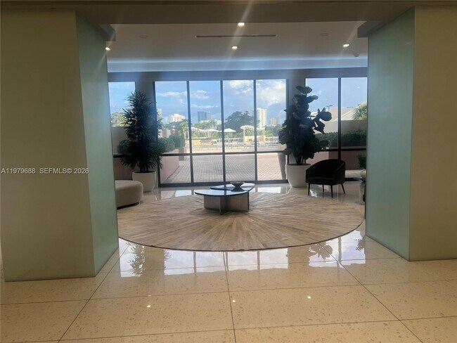 Building Photo - 20301 W Country Club Dr