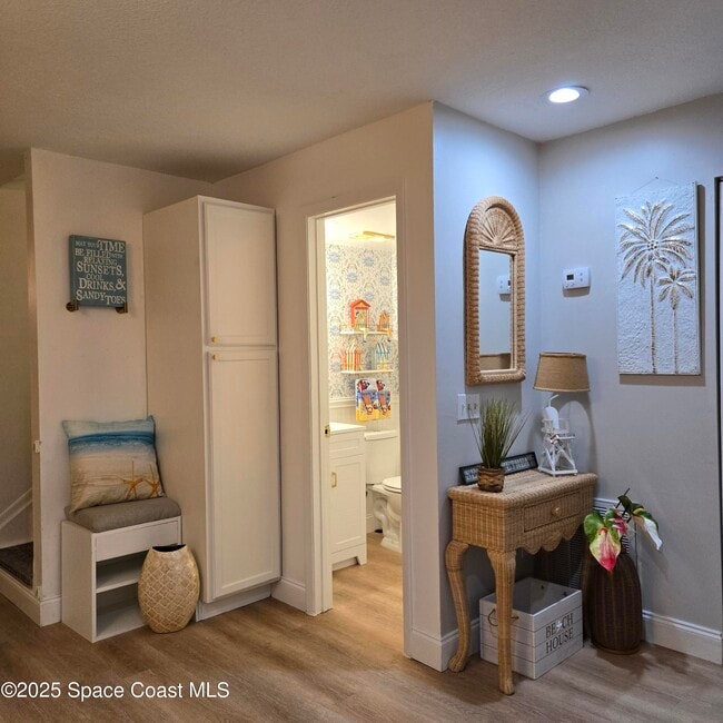 Building Photo - 8761 Ilex Ct