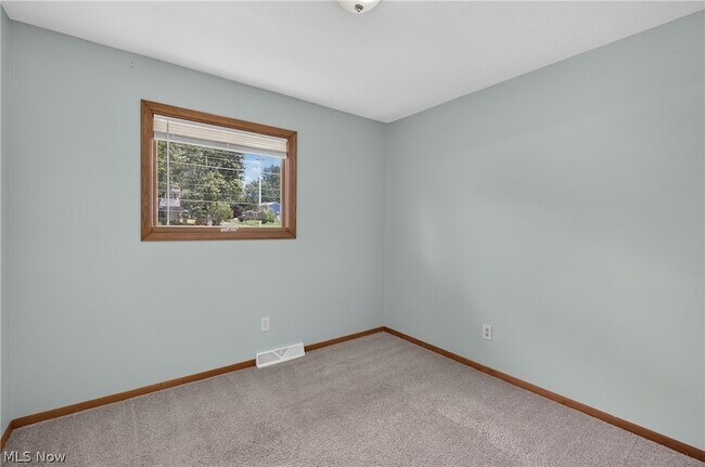 Building Photo - 1626 S Carpenter Rd