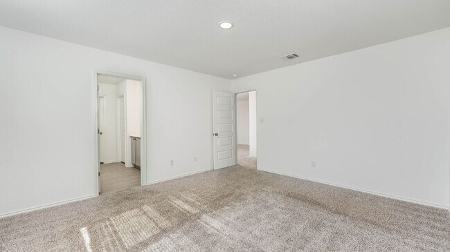 Building Photo - 4422 Chandler Rd