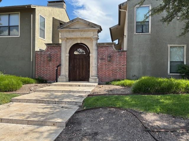 Primary Photo - 5806 Birchbrook Dr