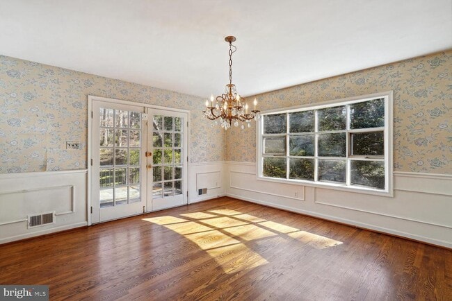 Building Photo - 7616 Burford Dr