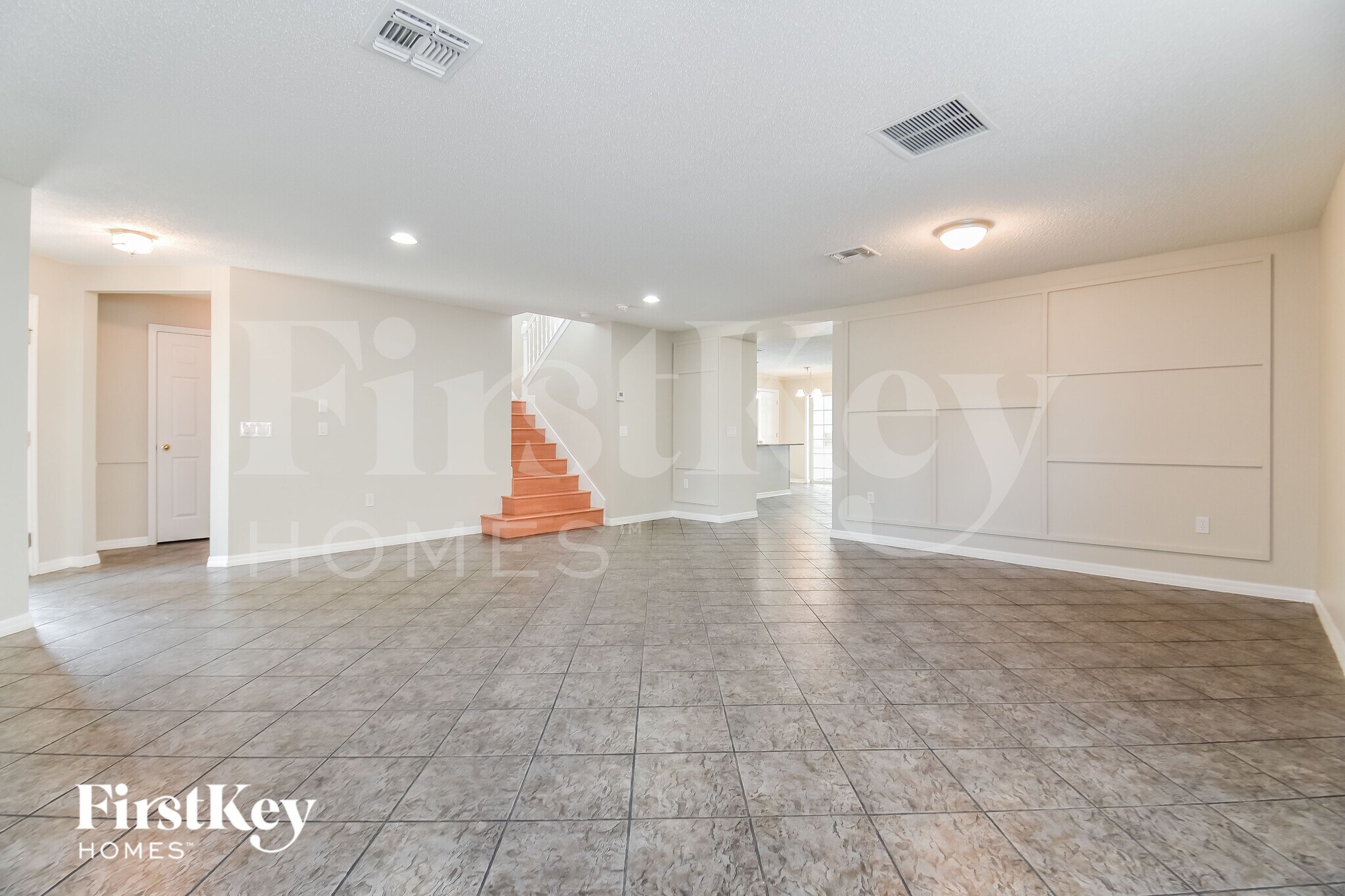 Building Photo - 458 Rona Ln