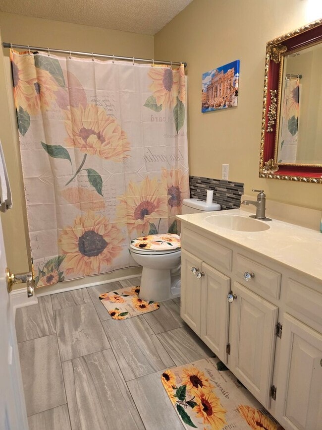 Building Photo - Available Now